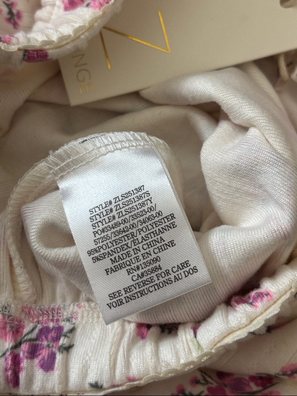 Z Supply Amour Ditsy Shorts - Picture 7 of 7